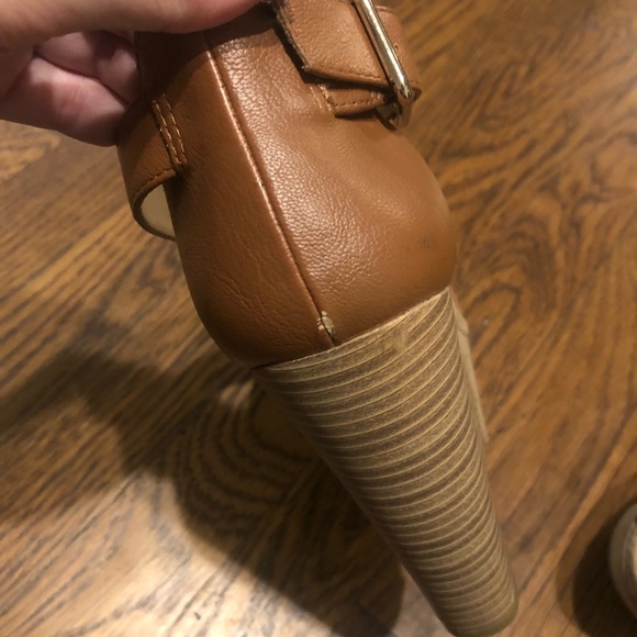 Jessica Simpson Brown Wedges - Picture 4 of 5